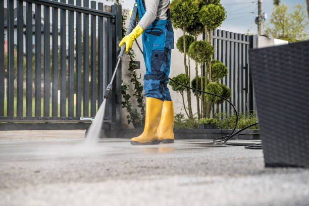 Best Garage Pressure Washing  in Albion, IN