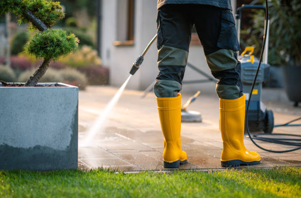 Why Choose Our Certified Pressure Washing Experts for Your Project Needs in Albion, IN?